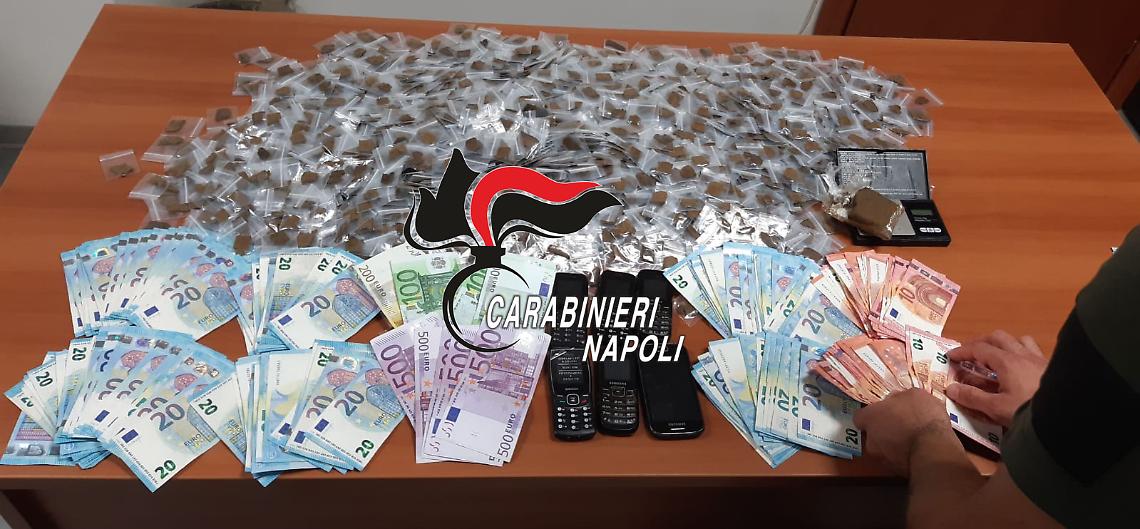Marano, 3 chili di hashish in casa e oltre 7mila euro: arrestati 2 pusher