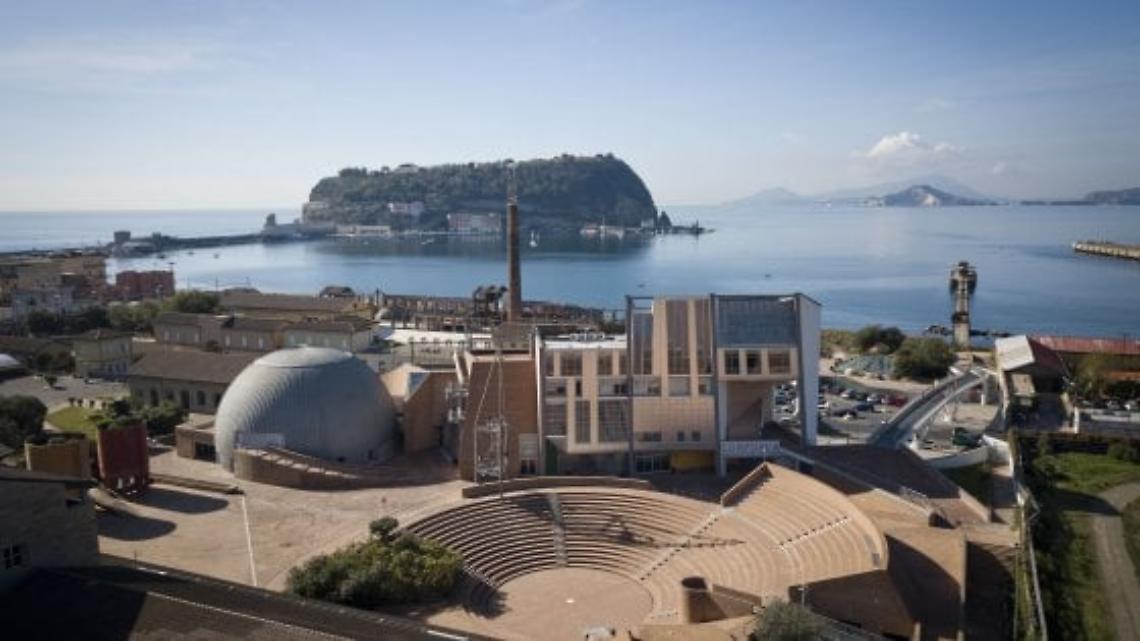 Città della Scienza, la nuova accanto a quella andata distrutta