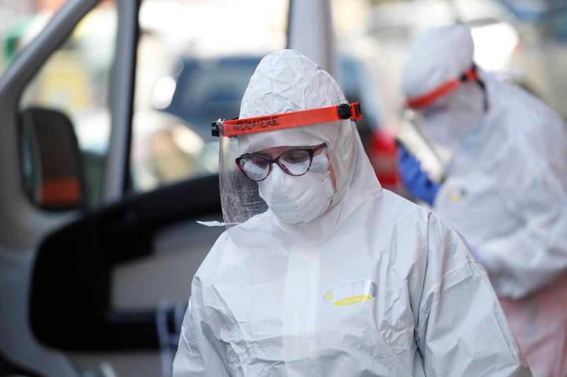 Covid a Napoli, focolaio in una casa di riposo ai Colli Aminei: 48 positivi