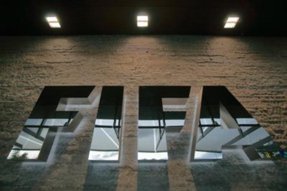 Fifa, successione Blatter: 5 candidati, non c'è Platini