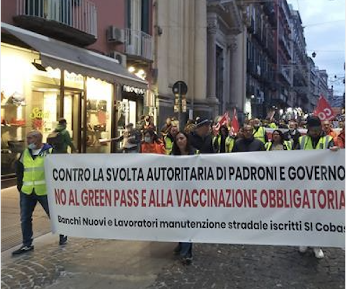 Centro di Napoli off-limits per manifestazioni “no green pass"