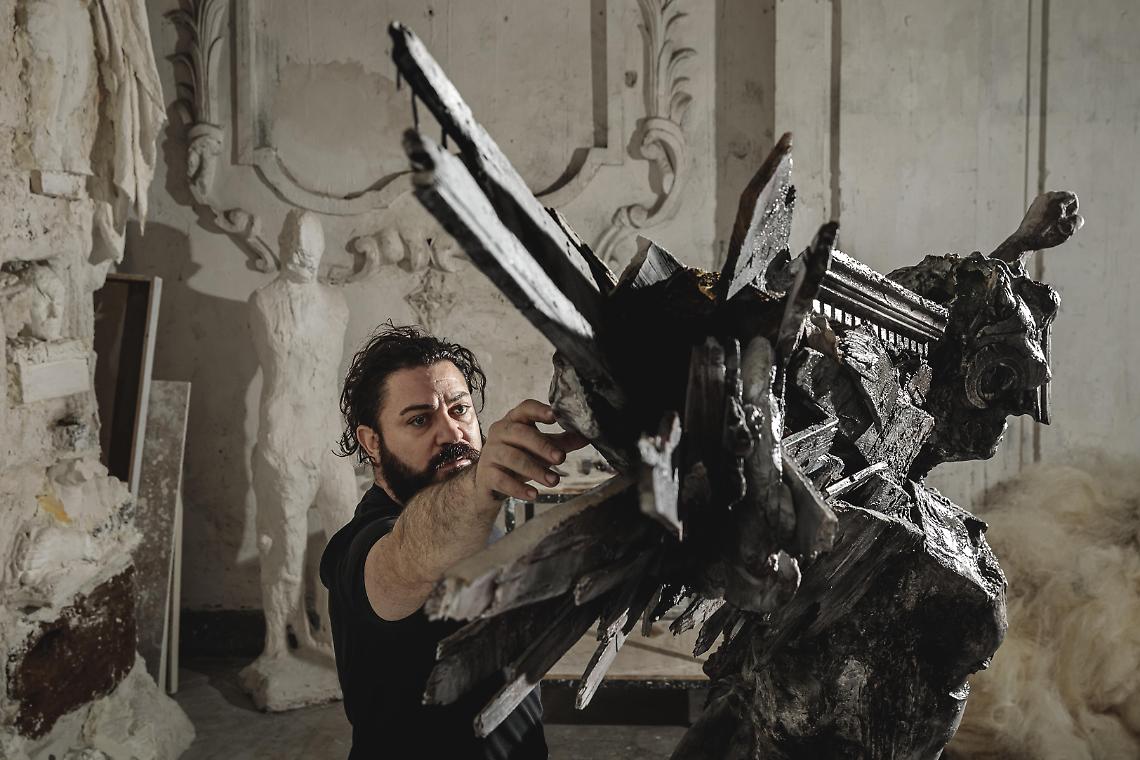 Arte contemporanea, una scultura di Christian Leperino nella collezione permanente del Mann