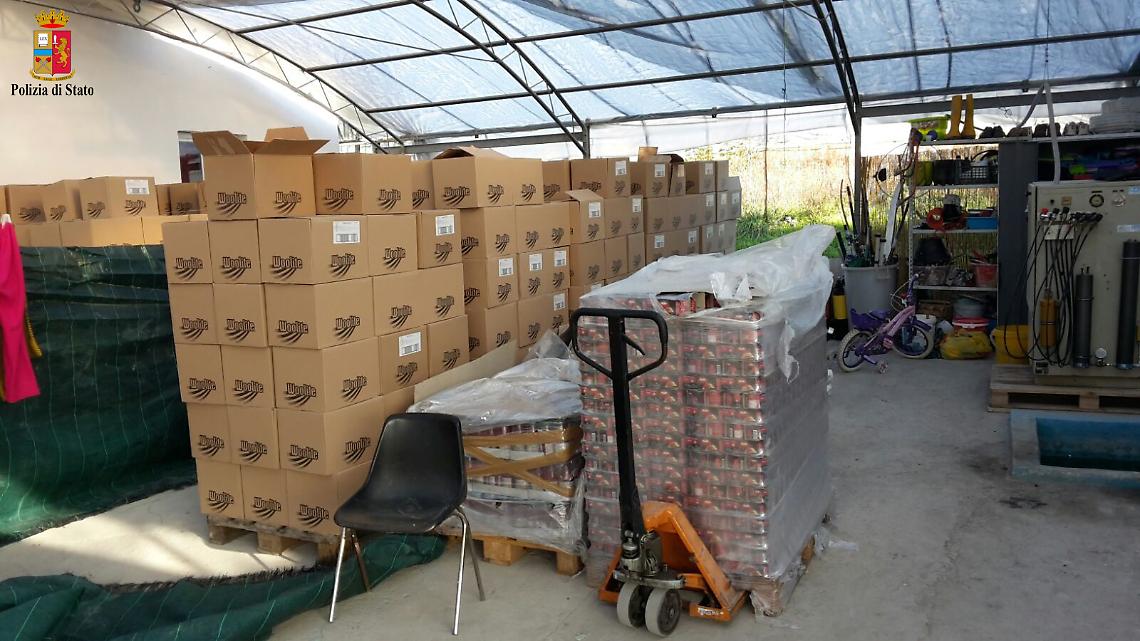 Ricettazione <br>di detersivi e prodotti alimentari, denunciato pluripregiudicato <br>di Trecase