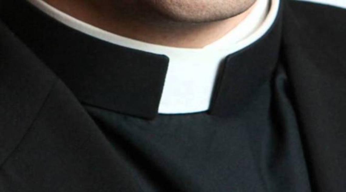 Si appropria delle offerte dei fedeli, sequestro per ex parroco