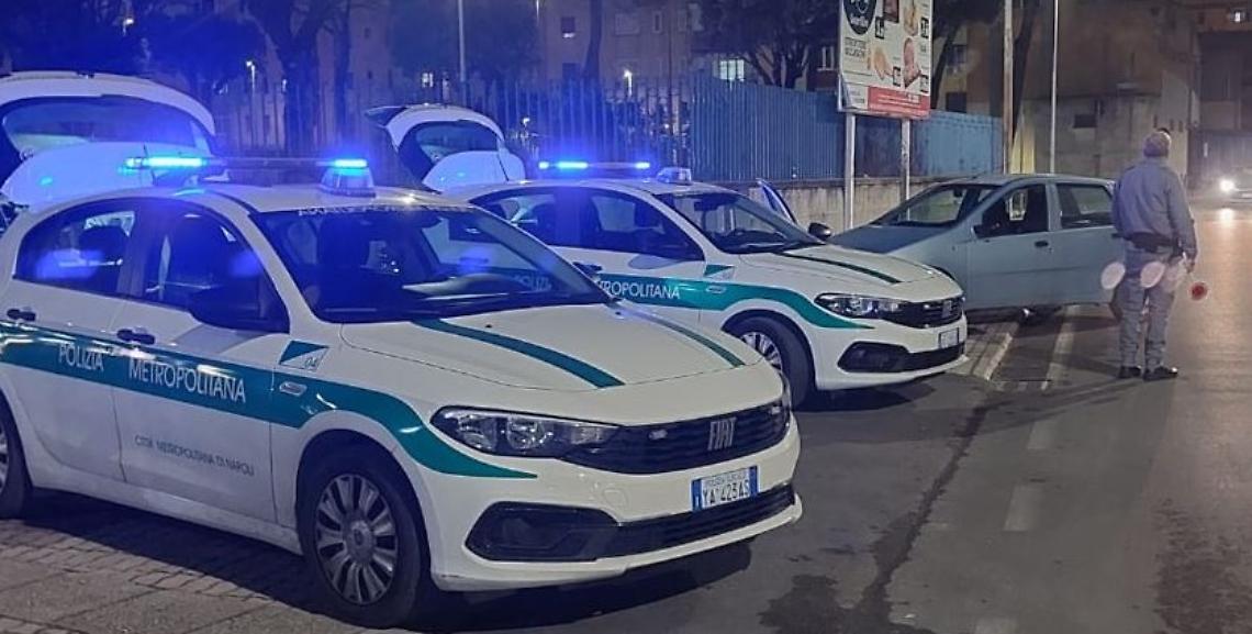 Caivano, controlli della Polizia Metropolitana di Napoli