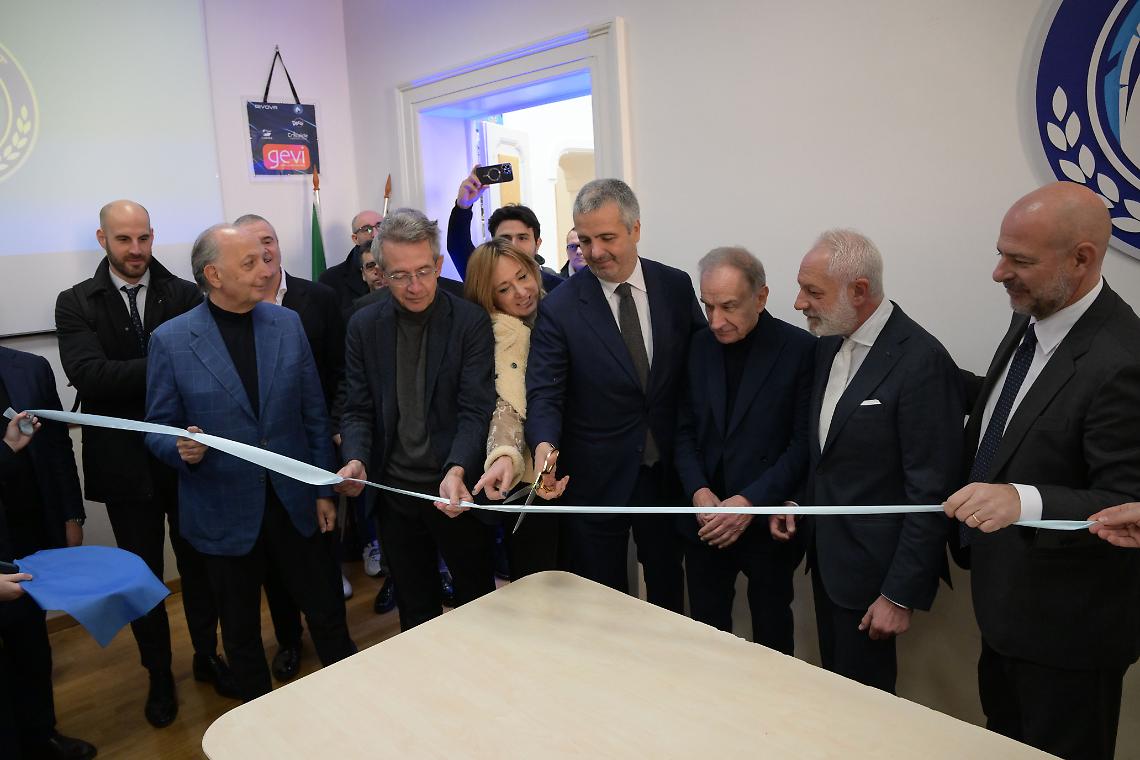 Basket, inaugurata la nuova sede sociale della Gevi Napoli