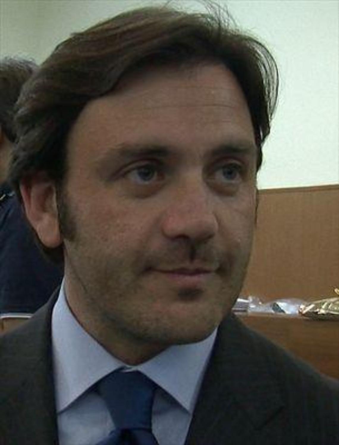 Melito, sfiduciato il sindaco Carpentieri