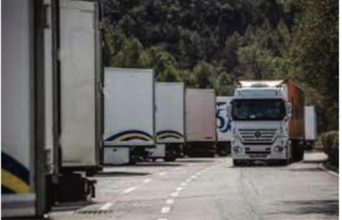 Economia di guerra: si fermano 70mila tir