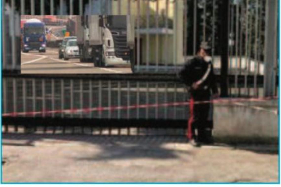 Caivano, petardo scoppia fuori la parrocchia di don Maurizio Patriciello