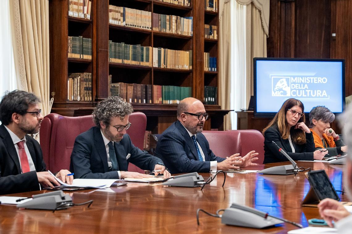 Sangiuliano: «Napoli sia capitale cultura Unesco»