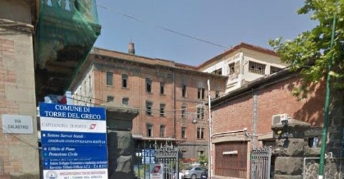 Torre del Greco, proroga per i precari dei servizi sociali
