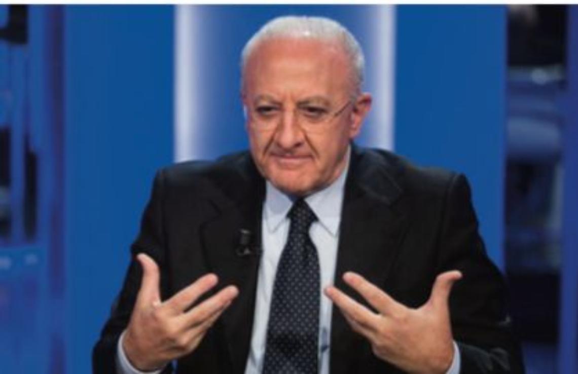 De Luca: no al mix di vaccini