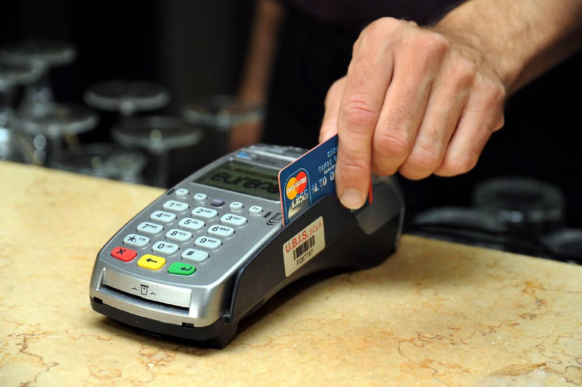 Addio cashback, benvenuto bonus bancomat: fino a 480 euro per tutti