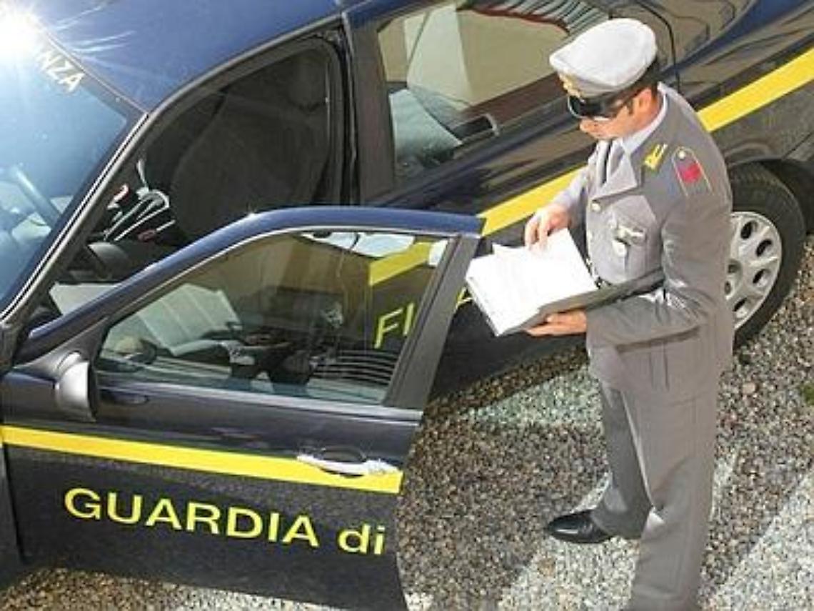 Giugliano, 86 falsi invalidi: soldi usati dal clan per gli affiliati