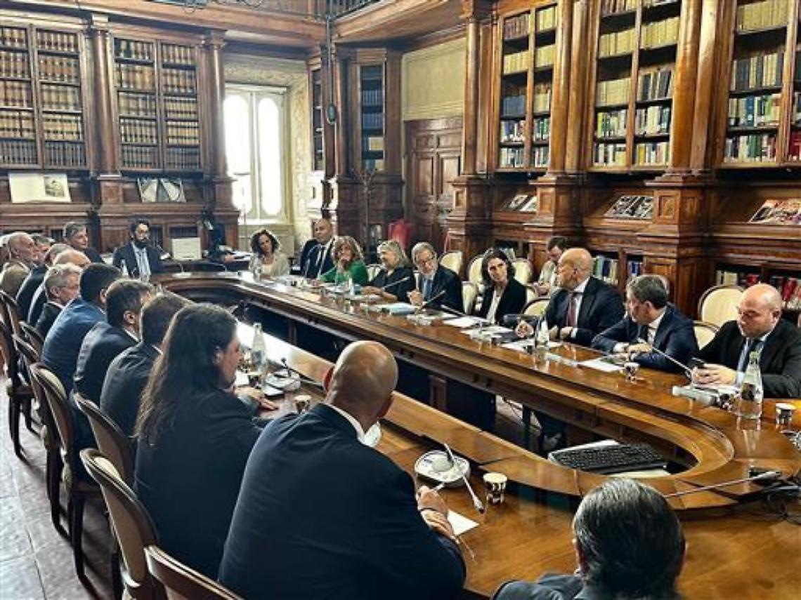 Pronto lo stato d'emergenza nazionale per i Campi Flegrei