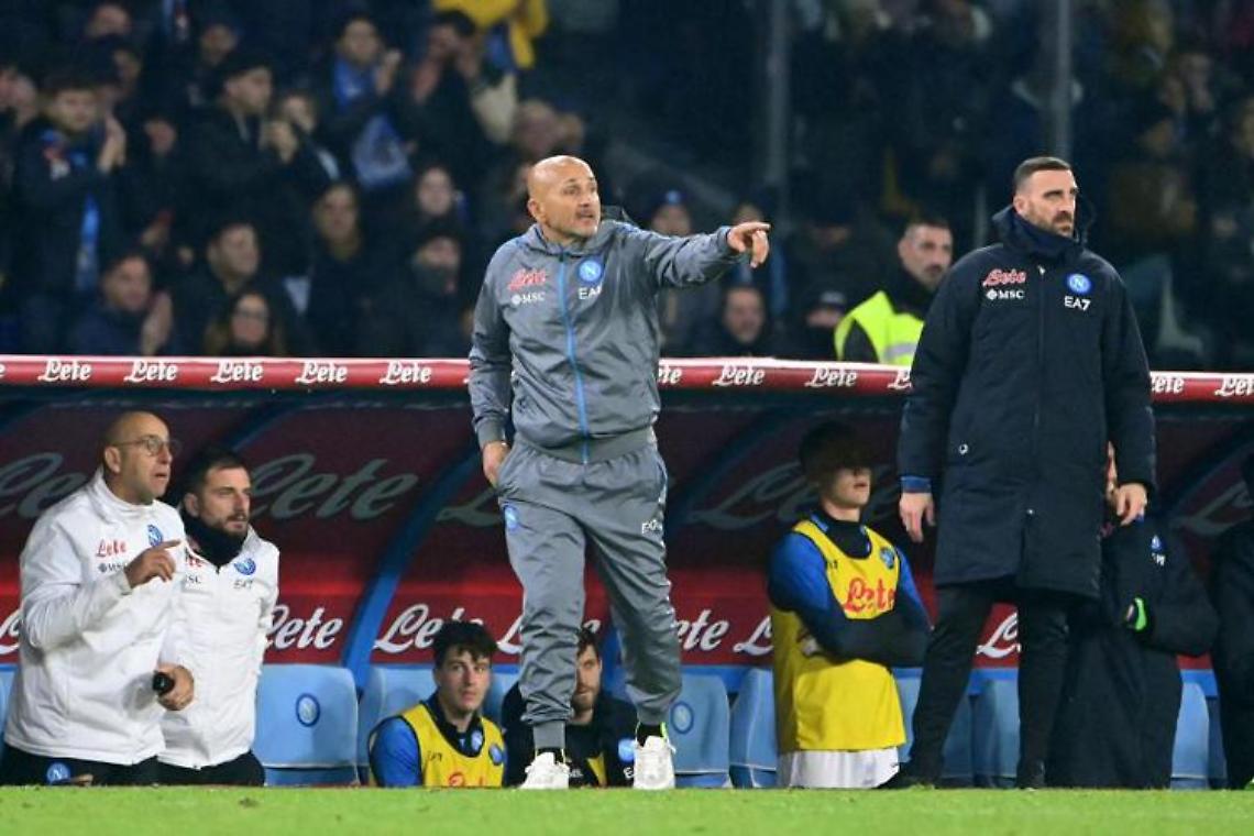 Napoli-Juve, Spalletti-Allegri e la stretta di mano diventa un meme