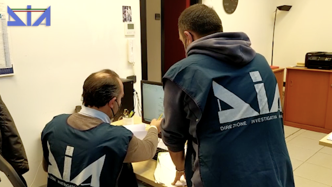 Camorra: sequestrati beni per 9 milioni a due imprenditori