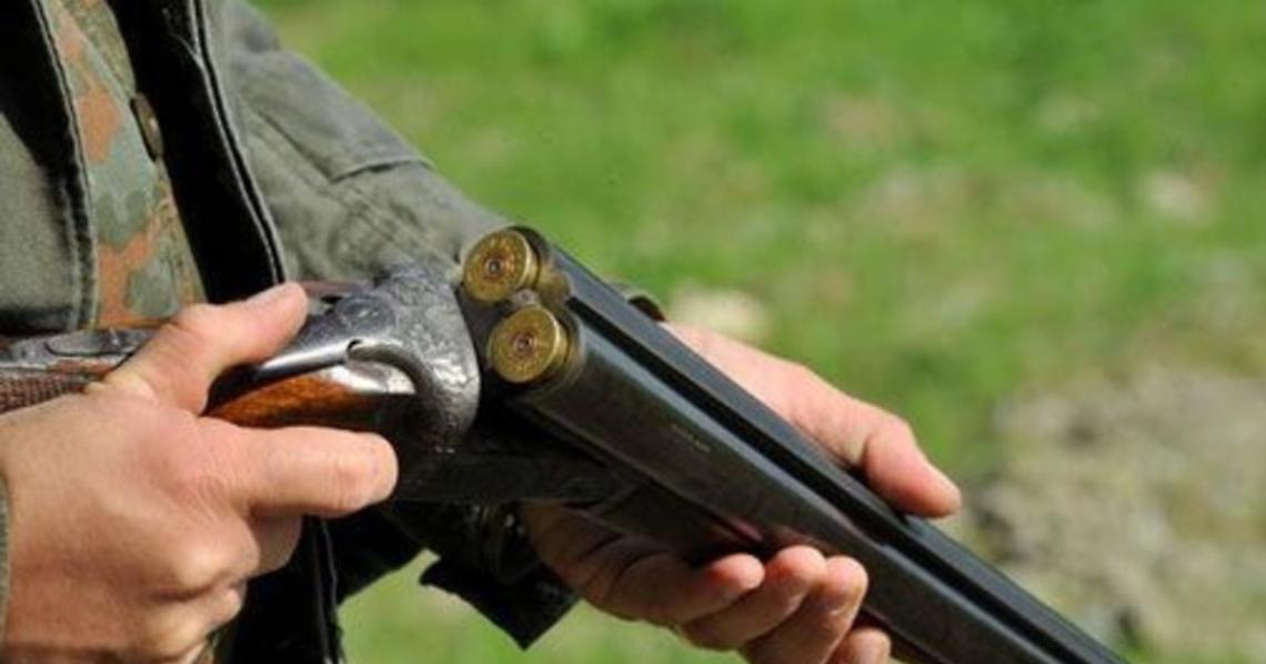 Lite finisce nel sangue: la mamma gli nega il wifi, 15enne uccide tutta la famiglia