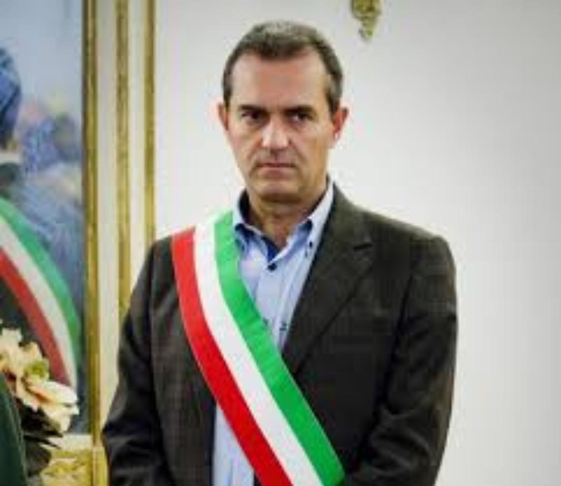 Salvini: libererò Napoli dal sindaco burattino
