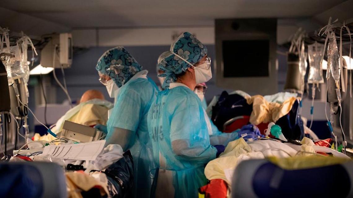 Famiglia distrutta dal Covid: padre, madre e figlio muoiono a distanza di pochi giorni