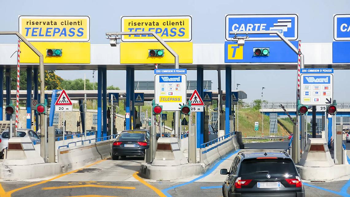 Addio al Telepass, arriva una nuova realtà su strade e autostrade