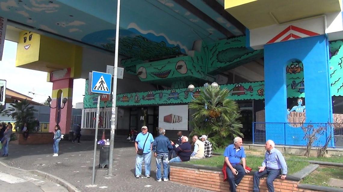 Napoli, de Magistris in ospedale dal tabaccaio ferito a Chiaiano 