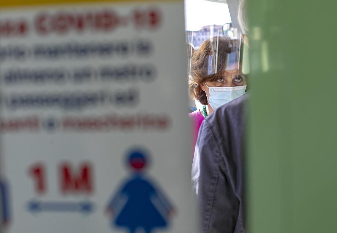 Coronavirus, 44 morti e 338 nuovi casi in Italia: il 72% in Lombardia