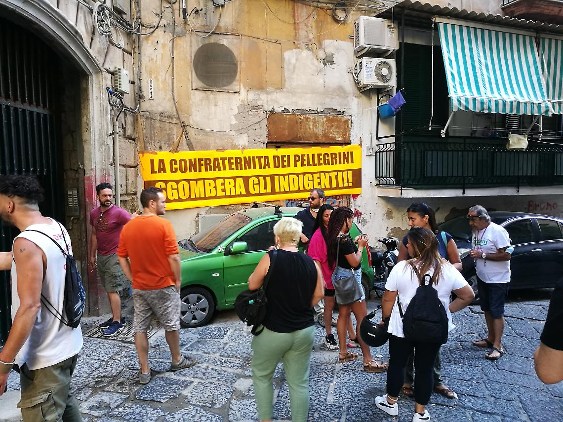 Famiglia con sei figlie piccole rischia lo sgombero, arriva il contratto