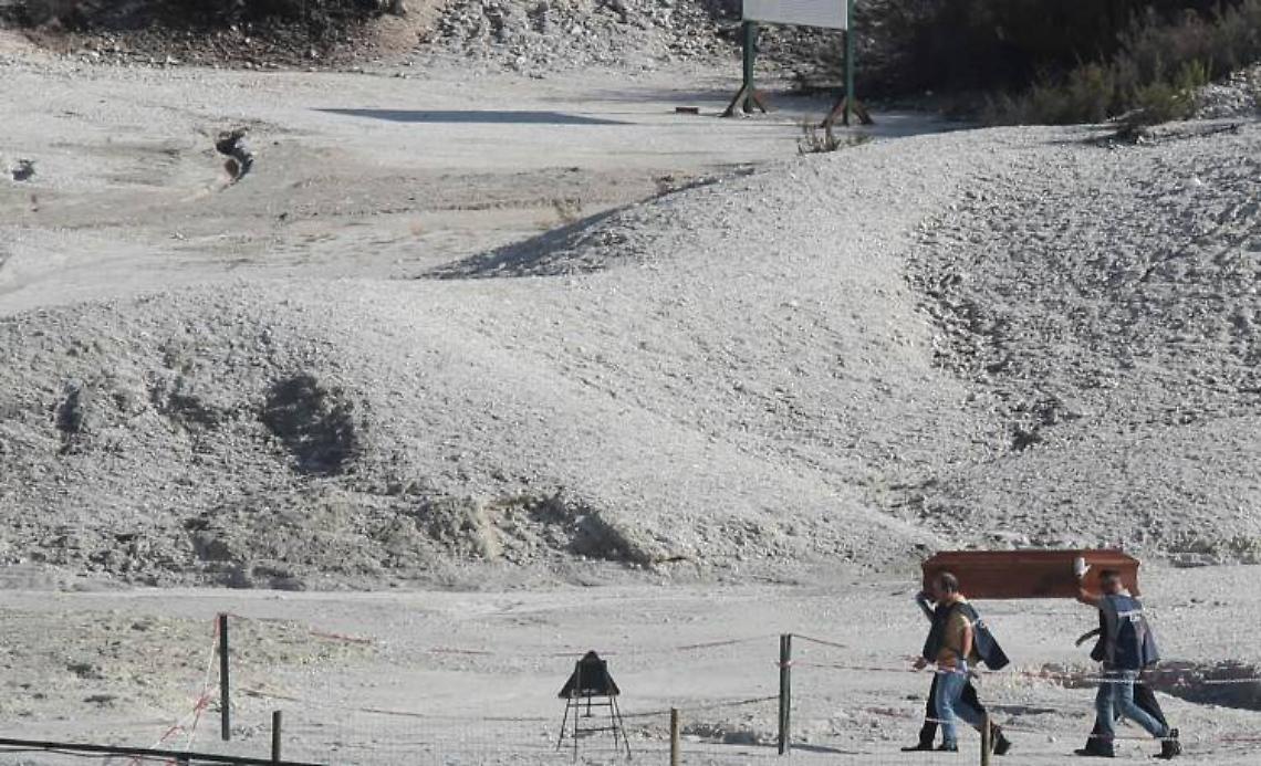 Tragedia alla Solfatara, il bimbo sopravvissuto ascoltato dai pm