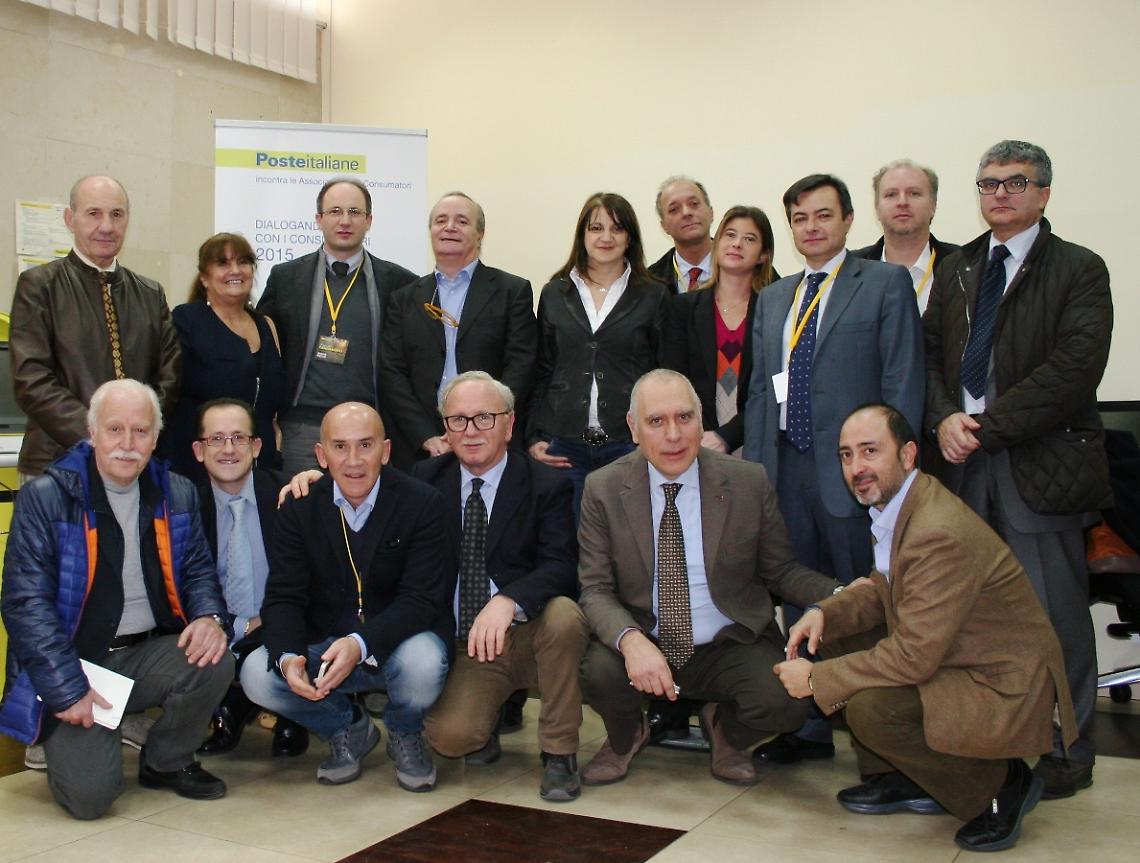 Nuovi servizi digitali, Poste incontra i consumatori