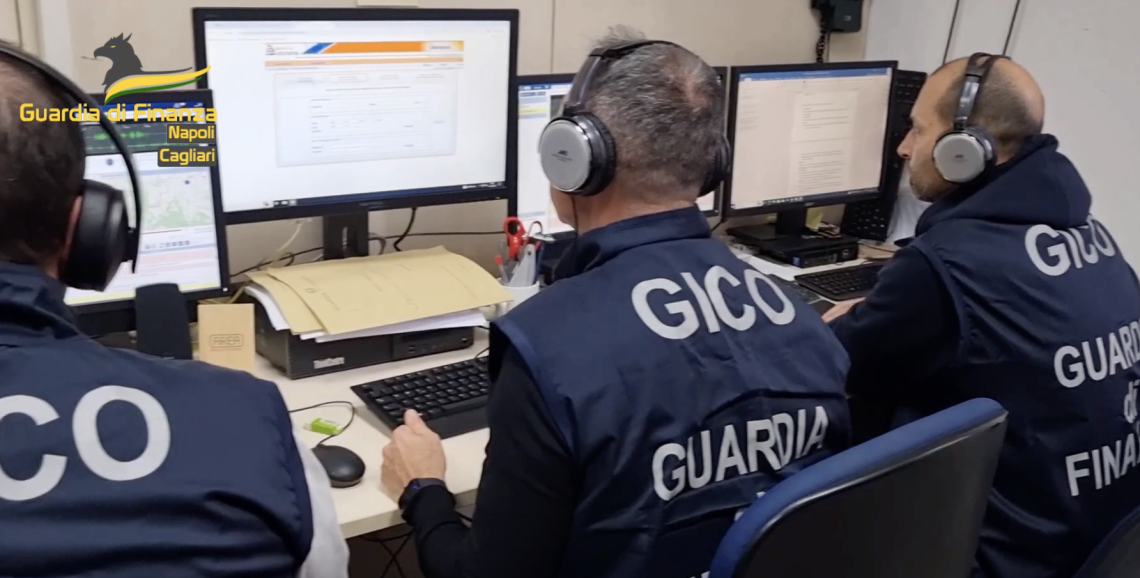 Auto di lusso per riciclare soldi sporchi, otto arresti