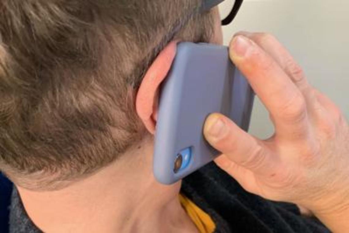 Tumori, «potenziale rischio da cellulari ma non ci sono prove»