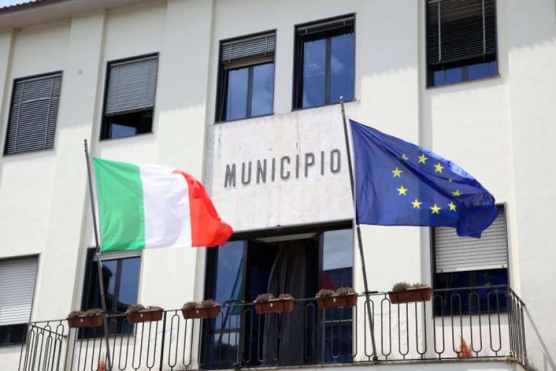 Blitz dei carabinieri interrompe "promessa di matrimonio": tre arresti