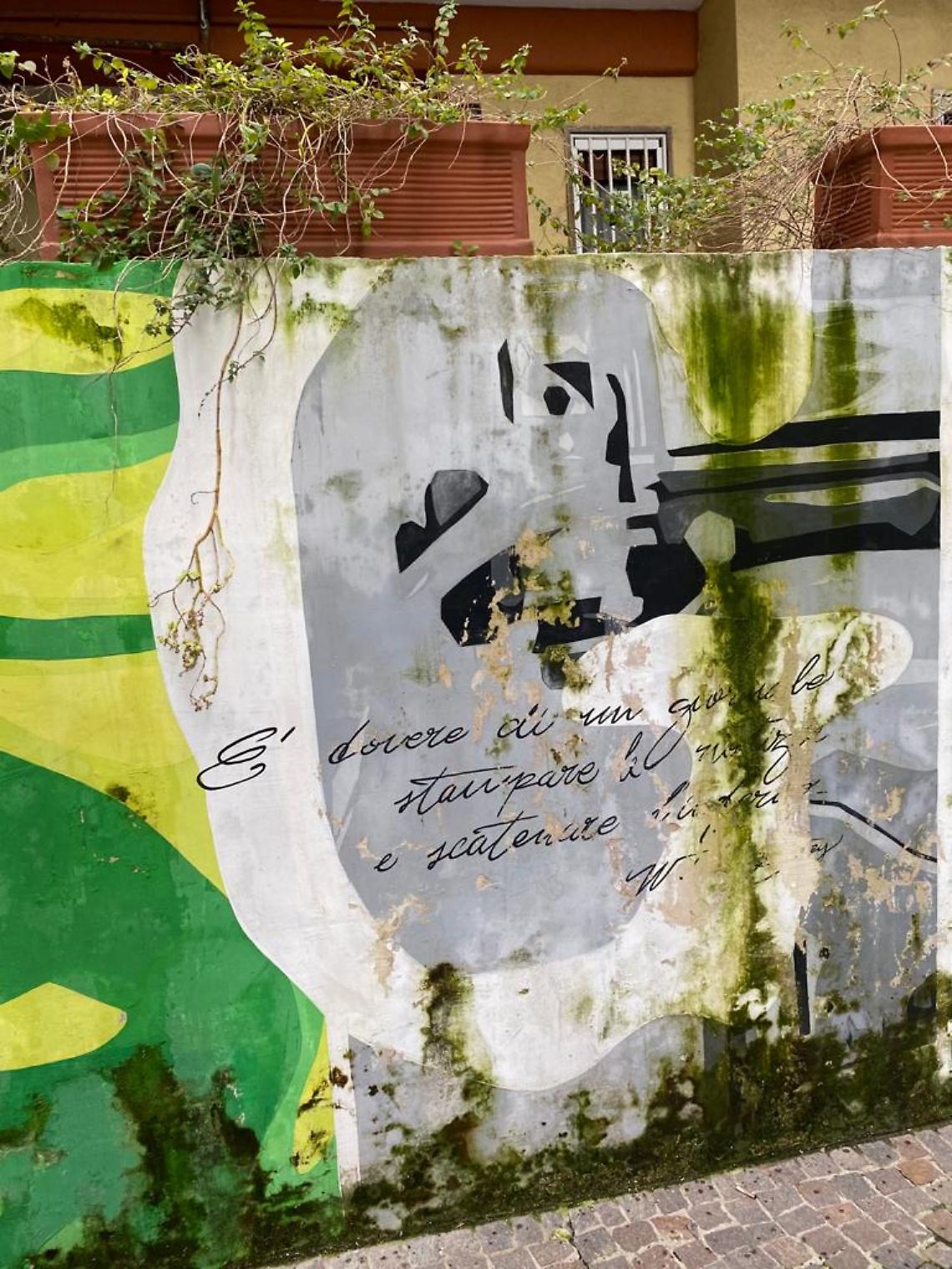 Napoli, Europa verde: «Cancellato murale Siani, abbandonato nel degrado»