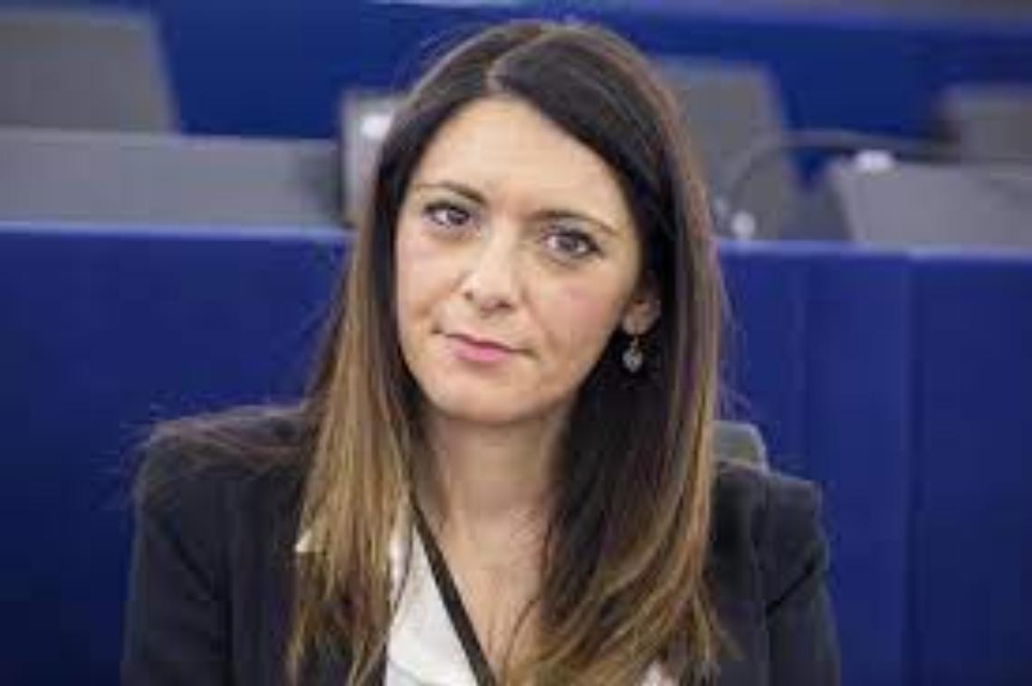 Picierno (Pd): «Governo Meloni continua a danneggiare Sud»