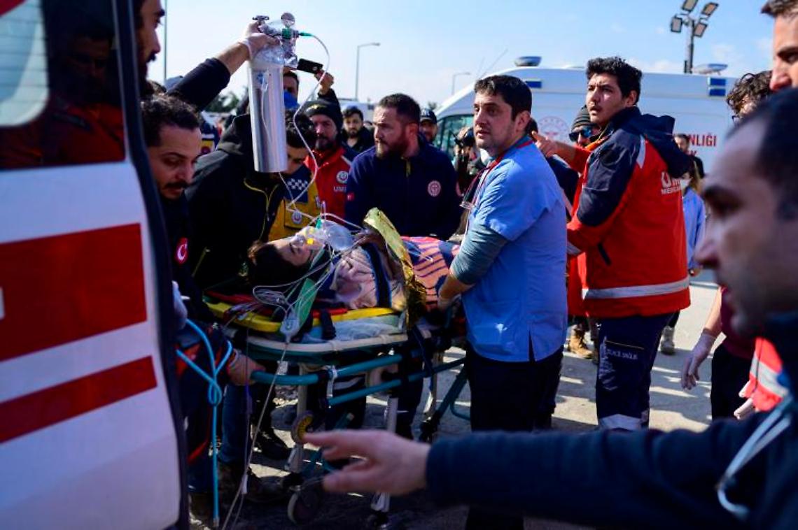 Turchia, sotto le macerie del terremoto per 222 ore: è viva
