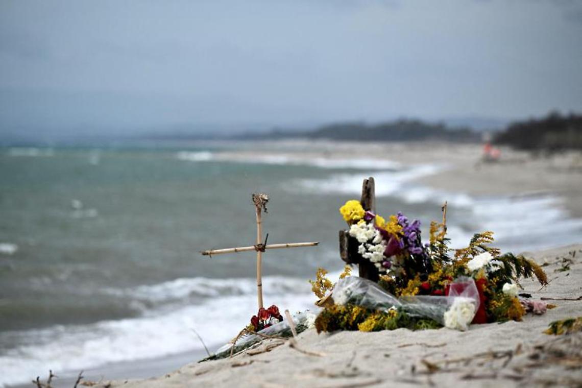 Altri 5 corpi recuperati nelle acque di Cutro, i morti salgono a 86