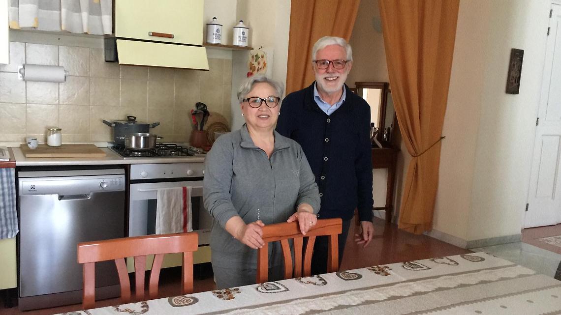 "Casa di don Benzi", a Pompei basta bussare: aprono Salvatore e Raffaela e entri a far parte di una famiglia 