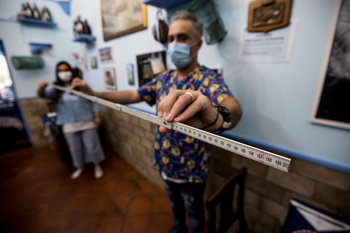 Fase 2, nei ristoranti distanza un metro tra clienti e stop ai buffet
