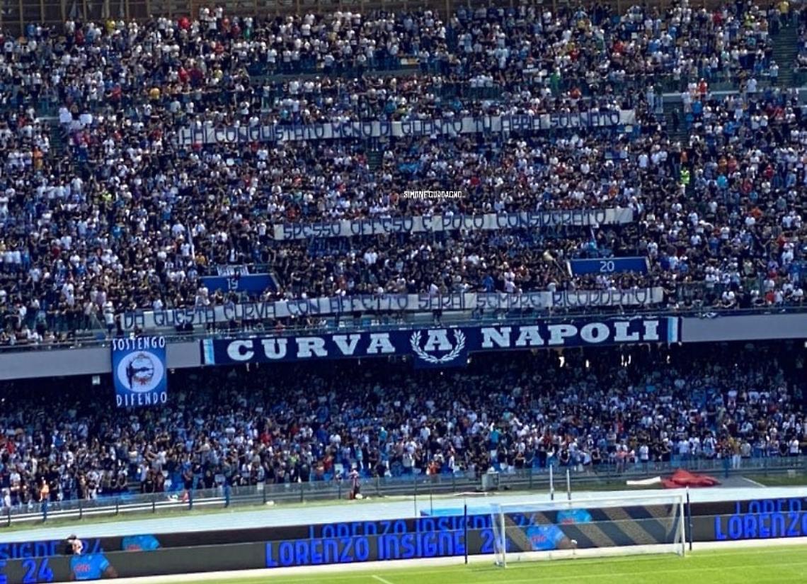 «Sempre nel mio cuore», l'addio di Insigne al Napoli