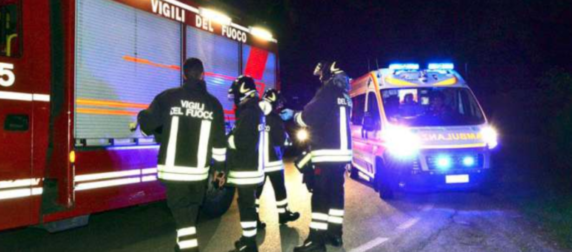 Trafitta da sbarra di ferro mentre guida, 22enne morta sul colpo