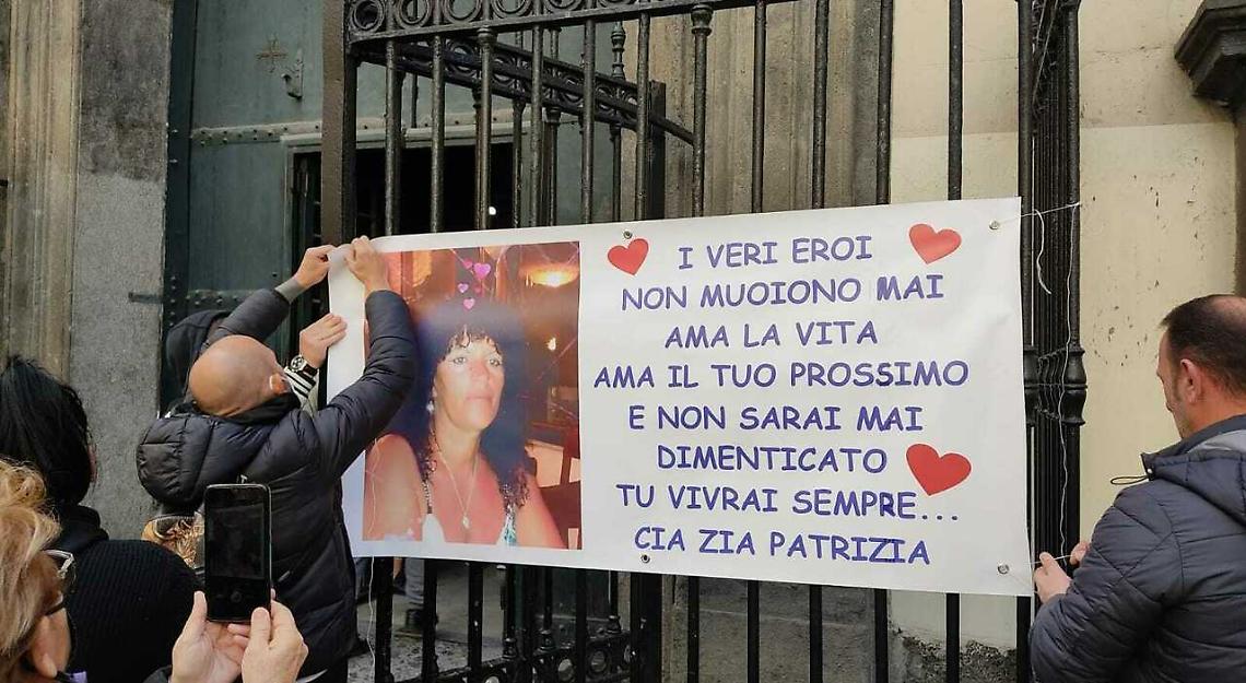 Uccisa da baby rapinatori, «Mia madre ammazzata di nuovo»