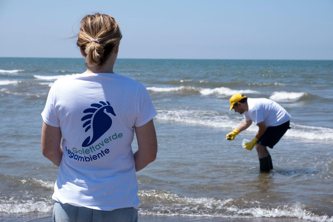 Goletta verde, monitoraggio in Campania: ecco tutte le criticità