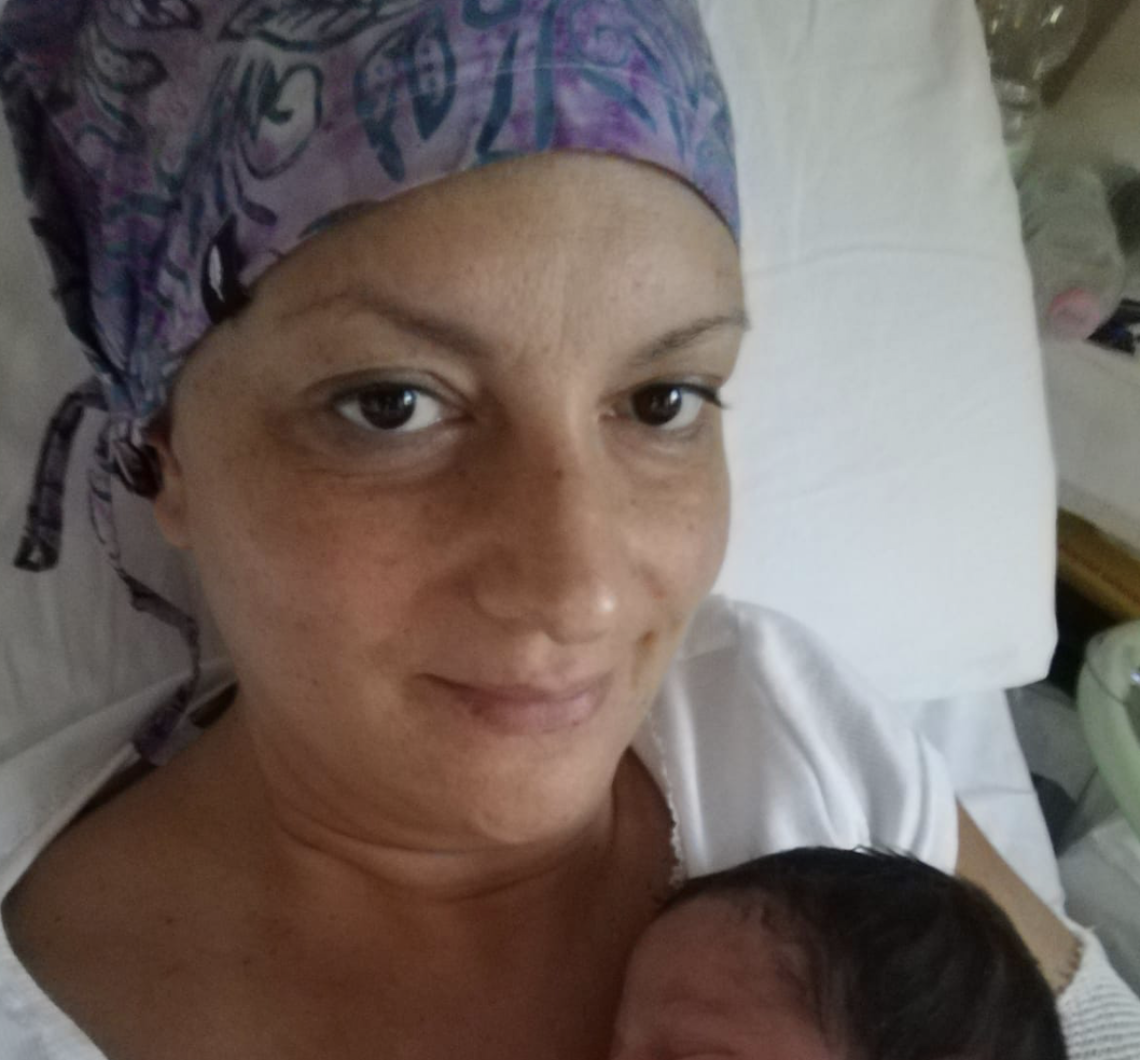 È nata Aurora, la mamma in cura al Pascale per un tumore