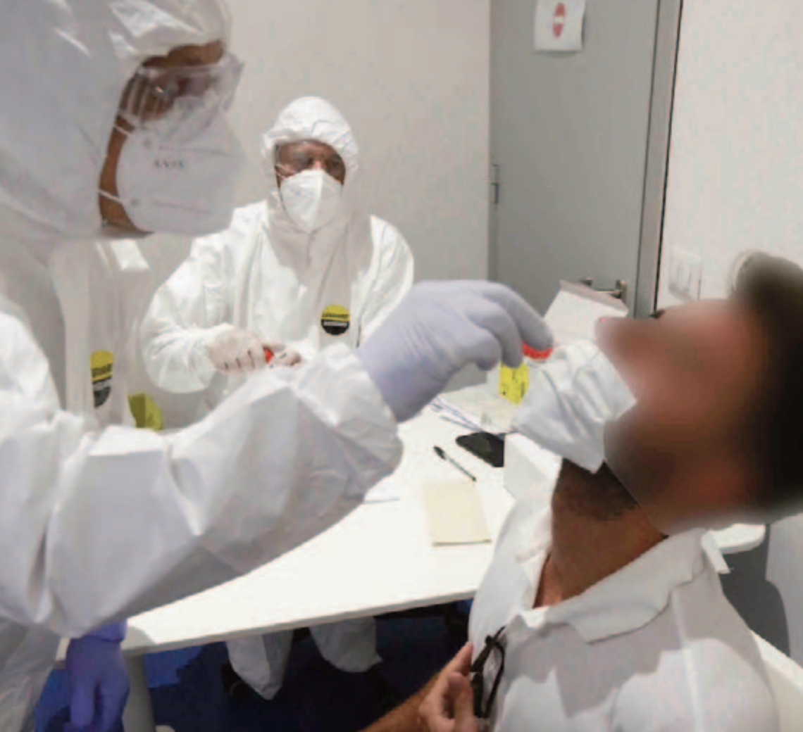 Covid a Napoli, Asl: tamponi solo su richiesta del medico curante