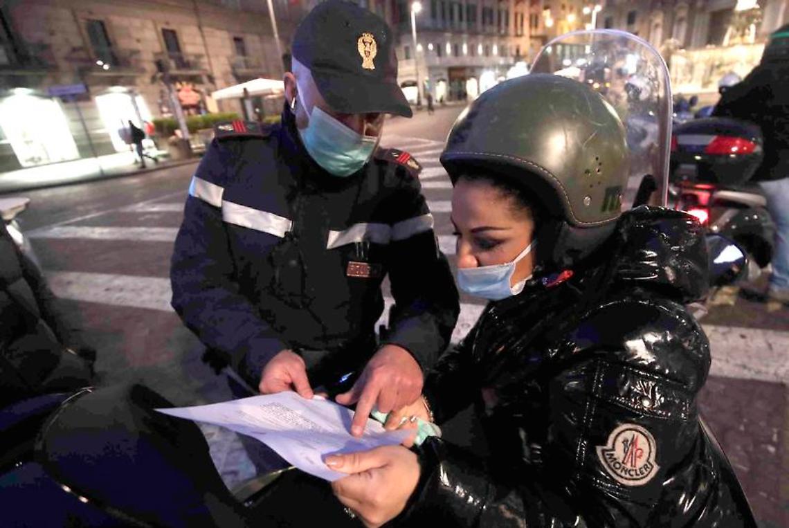Campania in zona rossa, le 40 domande e risposte dell'Anci