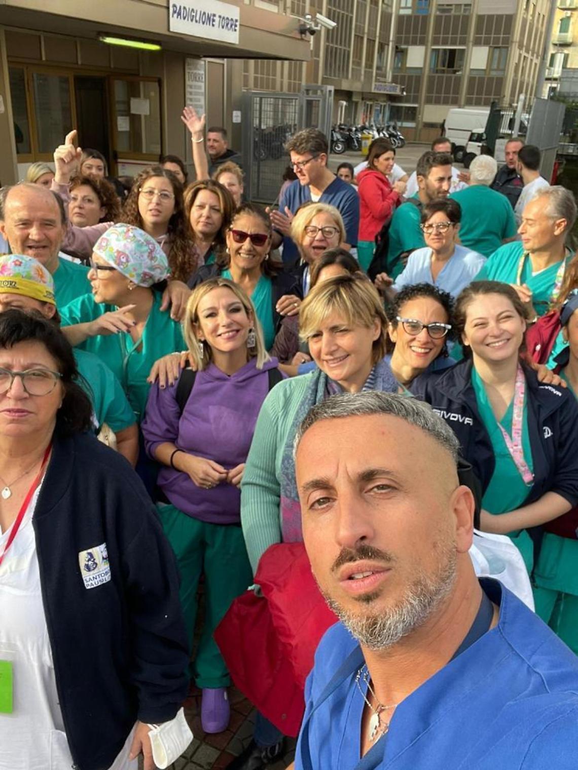 Santobono, sospesa interdizione parcheggi dipendenti