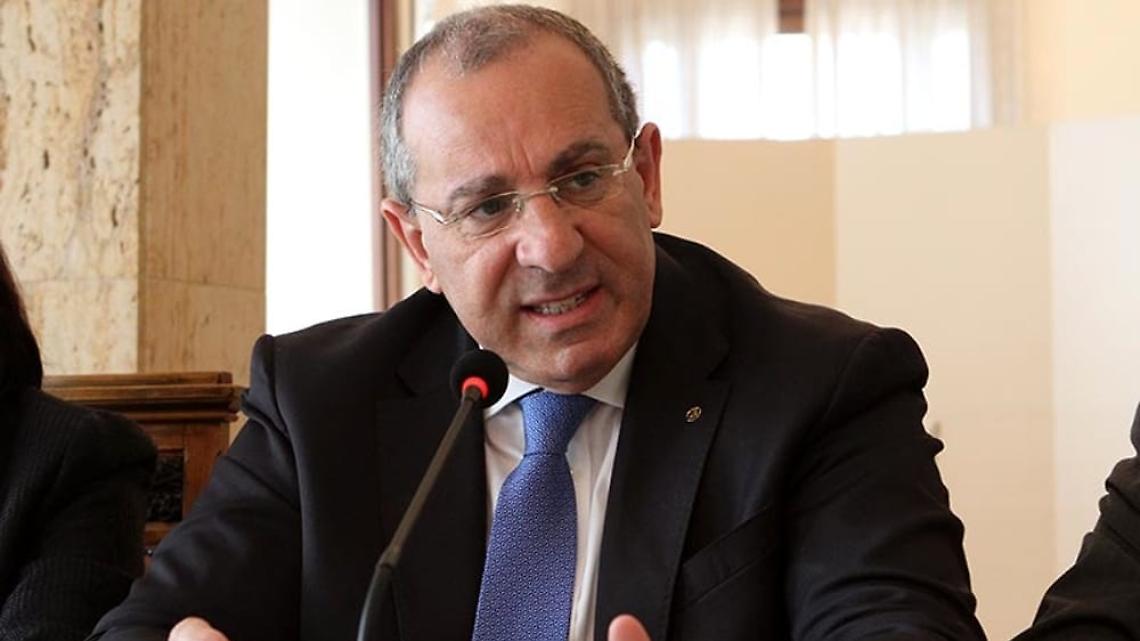 Si insedia il nuovo Prefetto di Napoli: tanto da fare