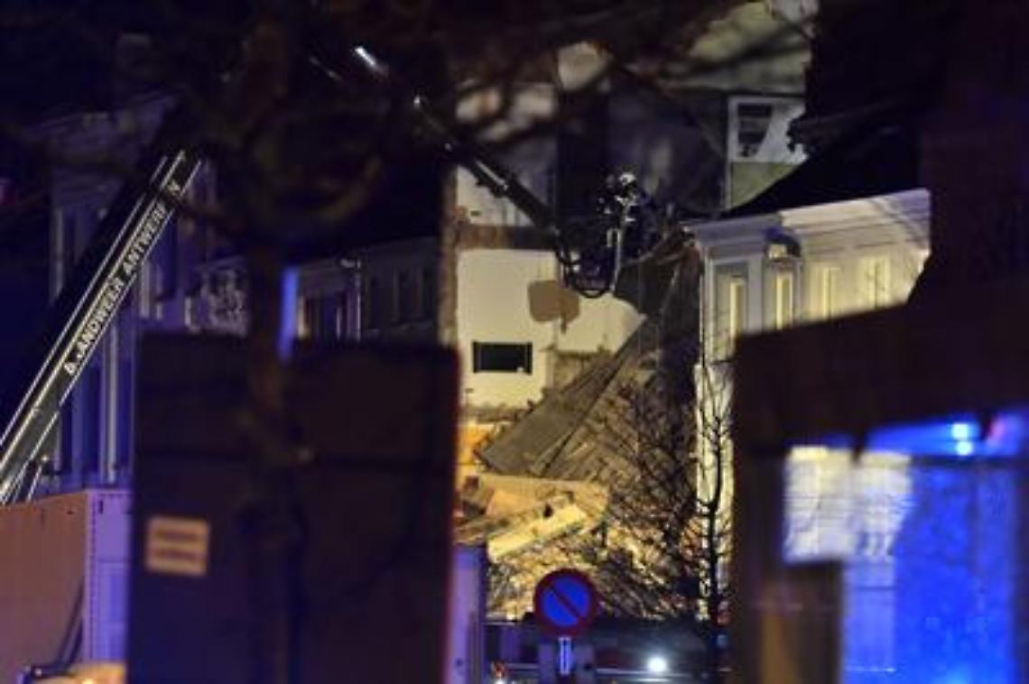Esplode pizzeria italiana ad Anversa: due morti e 14 feriti