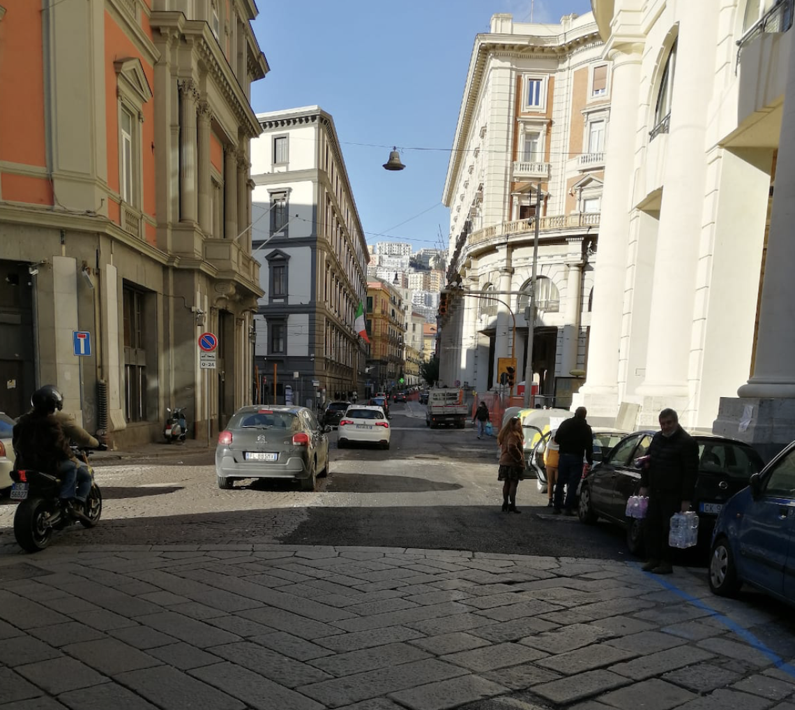 Napoli, riaperto il tratto tra via Chiatamone e la Galleria Vittoria